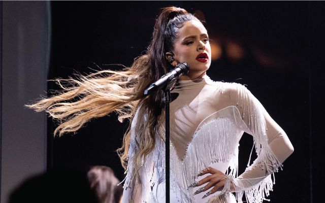 Los Latinos hacen historia en el Grammy